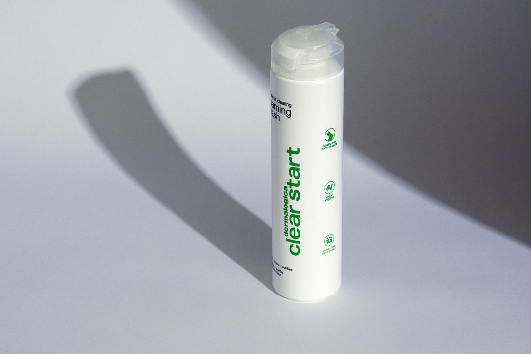 Breakout clearing foaming wash