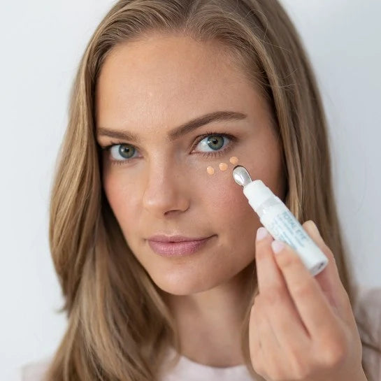 Total eye 3 in 1 renewal care