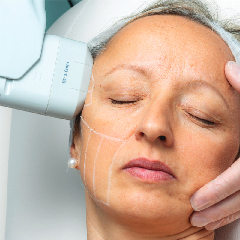 Face and neck lifting, right on Bloor