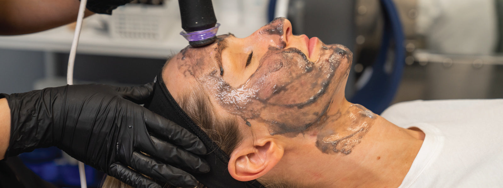 OxyGeneo Facial Toronto